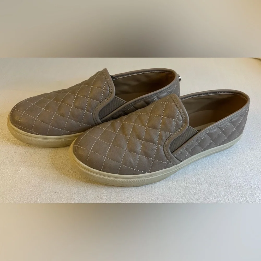 Steve Madden Ecentrcq Quilted Slip On Sneakers Woman’s